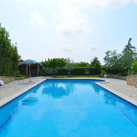 Apartment Fuer 2 Personen Ca 44 Qm In Pula, Istrien Istrische Riviera *