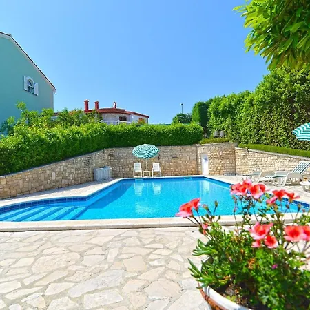 Fuer 2 Personen Ca 44 Qm In Pula, Istrien Istrische Riviera